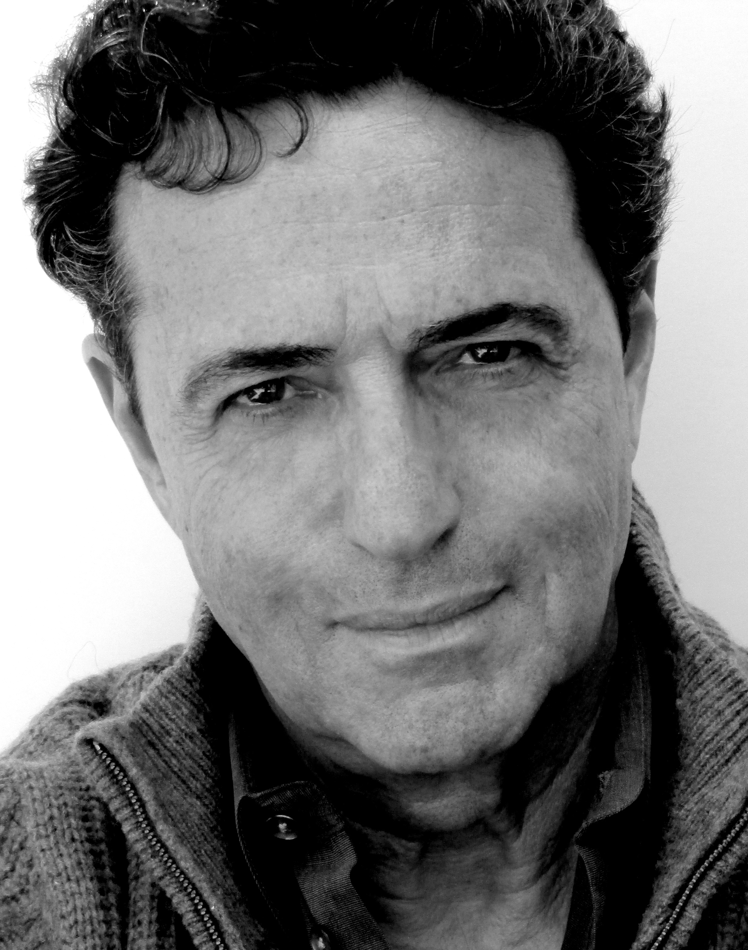 Picture of Stephen Schnetzer