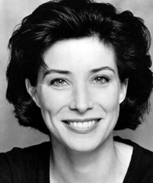 Picture of Elizabeth Mozer