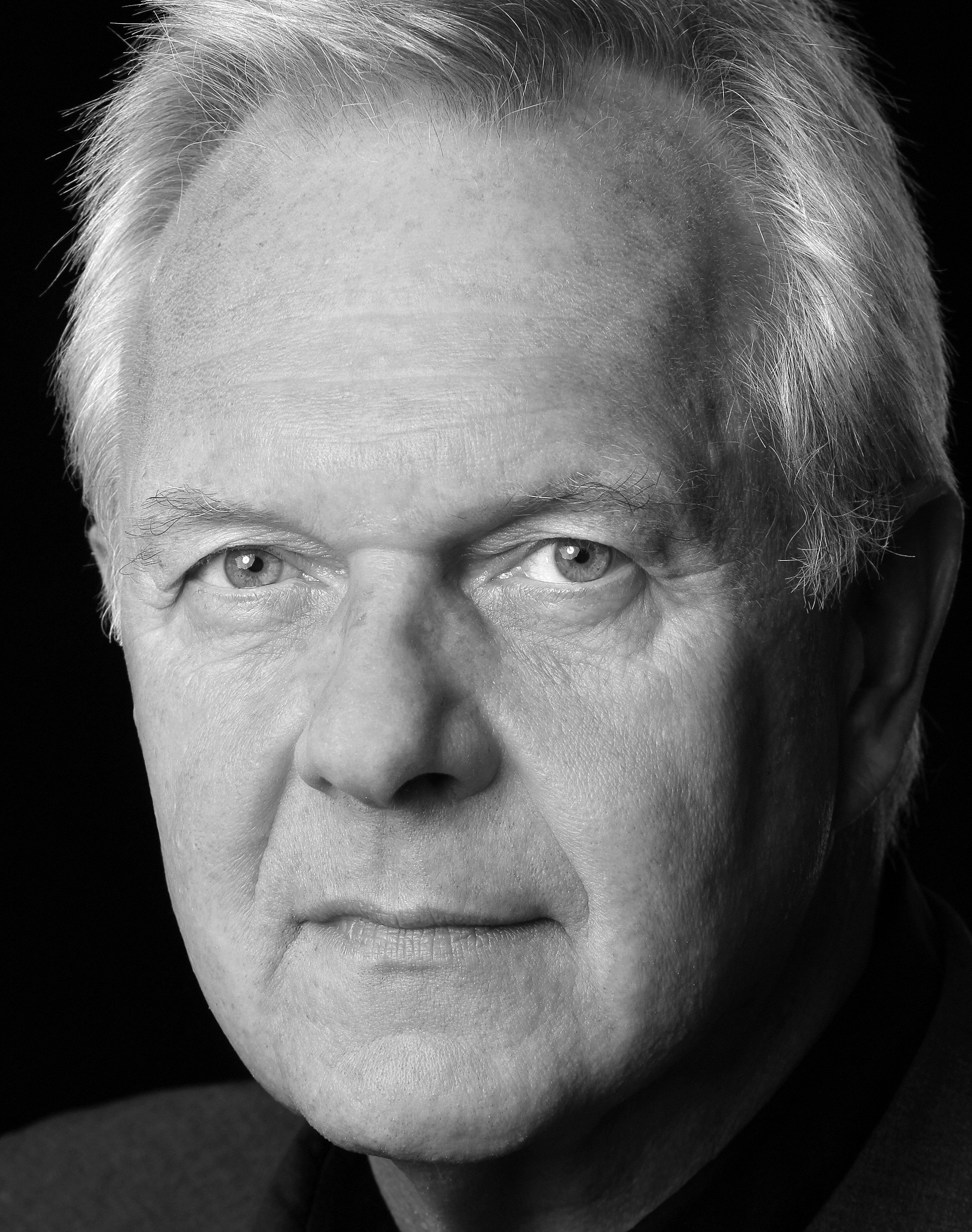 Picture of Walter Bobbie