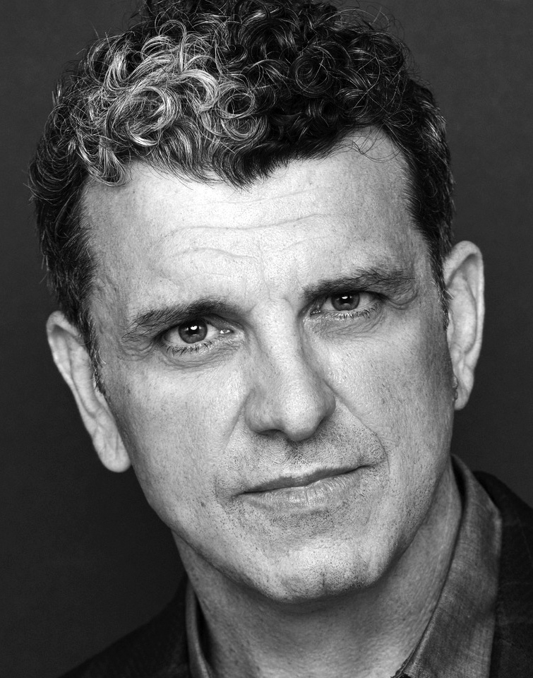 Picture of Bradley Dean