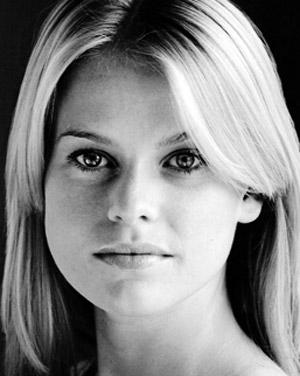 Picture of Alice Eve