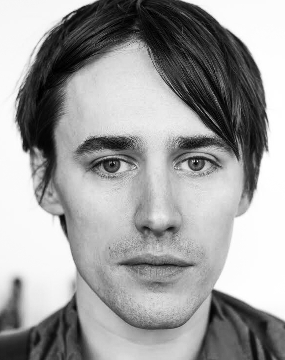Picture of Reeve Carney