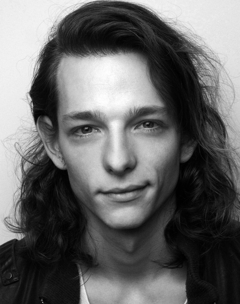 Picture of Mike Faist