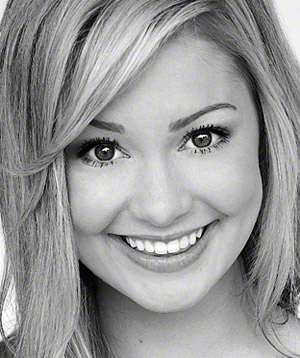 Picture of Elle McLemore