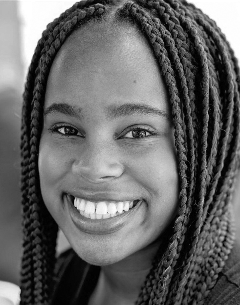 Picture of Bobbi MacKenzie