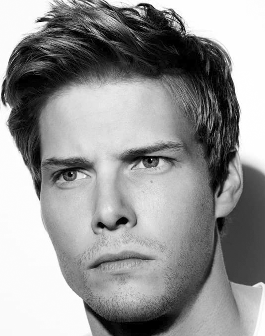 Picture of Hunter Parrish