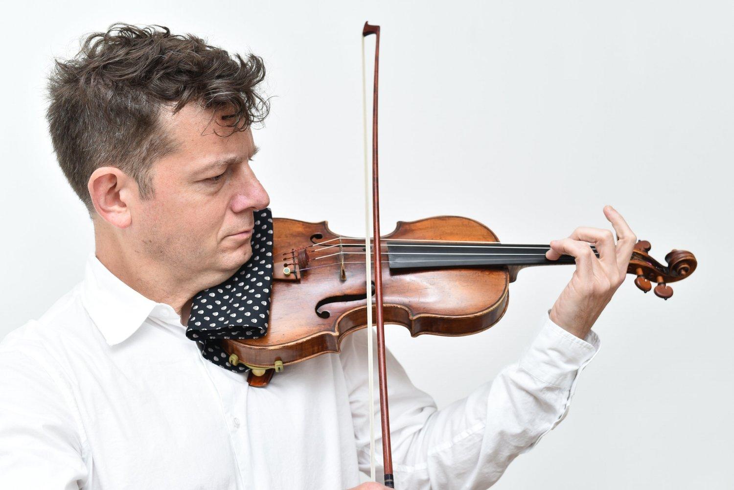 Picture of Conrad Harris