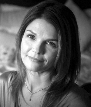 Picture of Kathryn Erbe