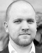 Picture of Eric Jurenas