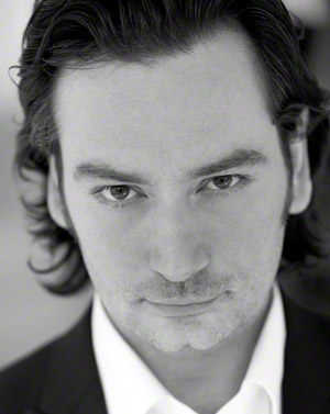 Picture of Constantine Maroulis