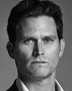 Picture of Steven Pasquale