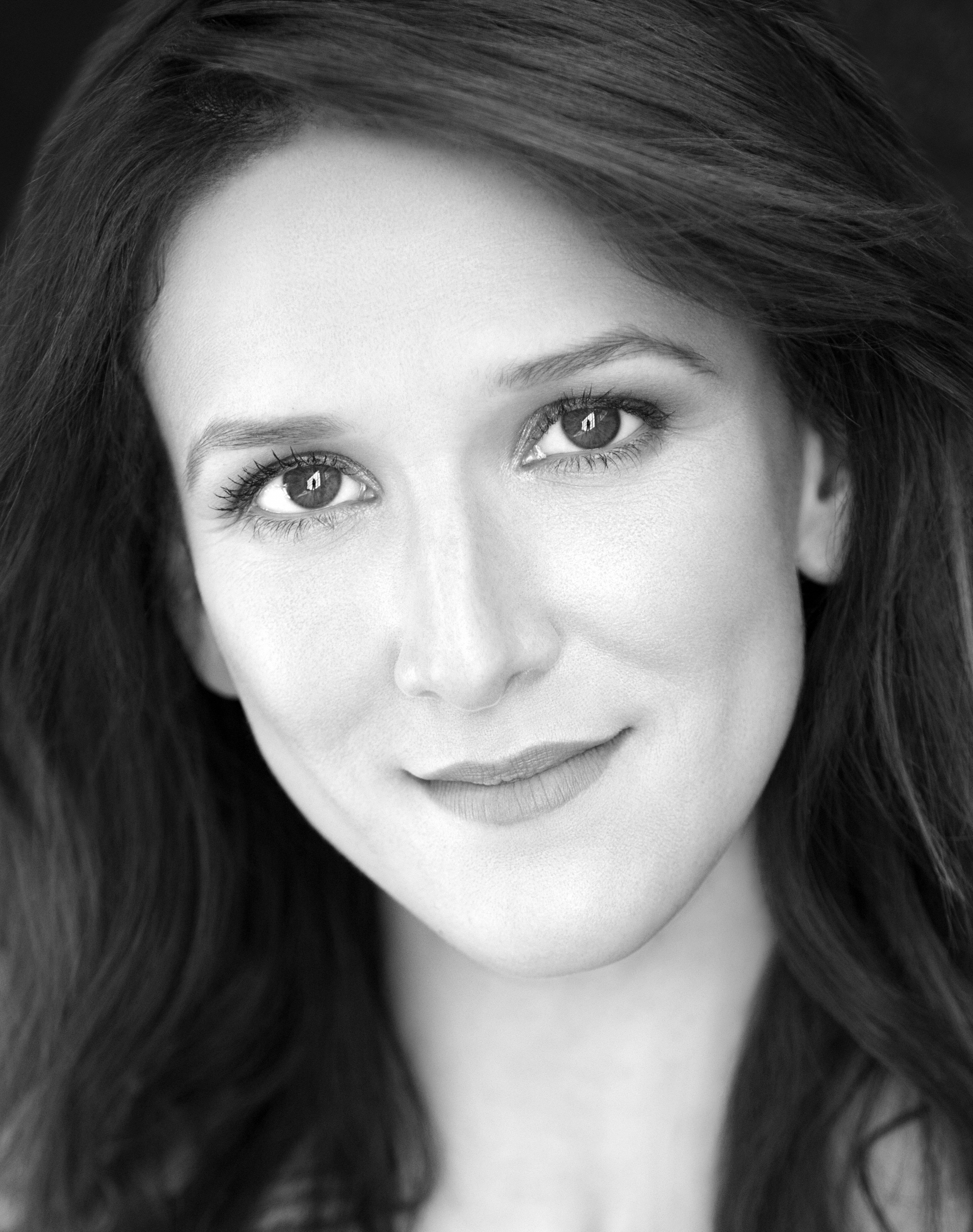 Picture of Keely Hutton