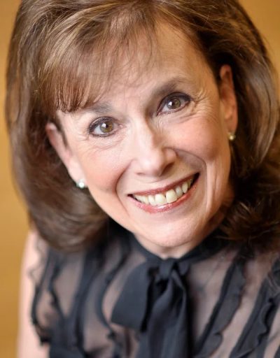 Picture of Sheilah Rae