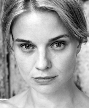 Picture of Hannah Yelland