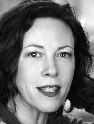 Picture of Veanne Cox