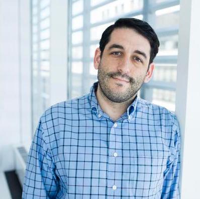 Picture of Evan Cabnet