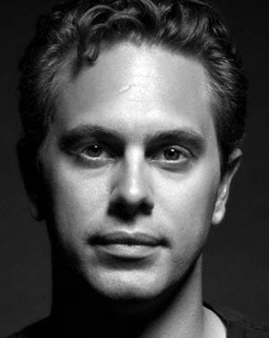 Picture of Thomas Sadoski